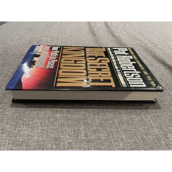 The Secret Kingdom Your Path to Peace, Love, and Financial Security P Robertson - Picture 3 of 8